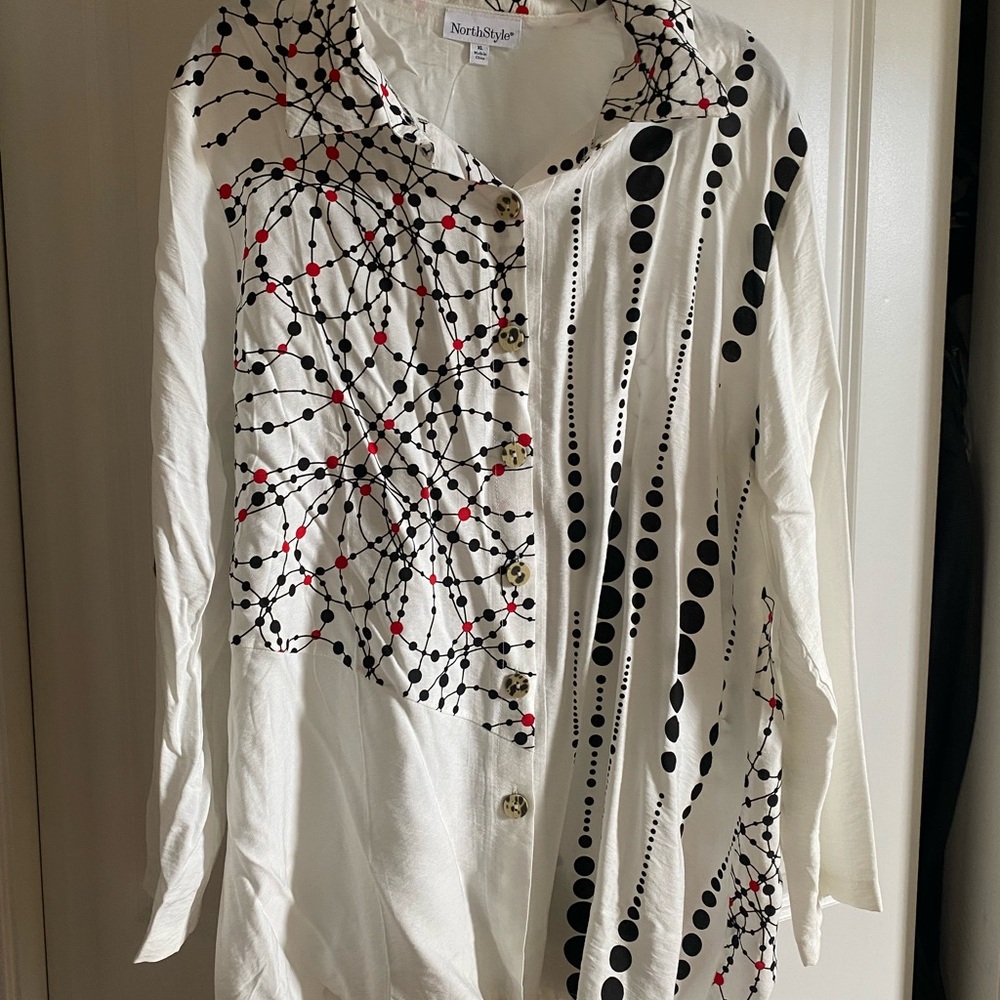 NorthStyle White Button Down Shirt with Black and Red Pattern